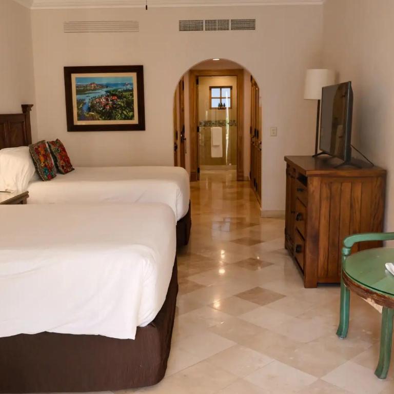 Gorgeous Villa in Cabo with Ocean and Lands End View, private swimmable beach, Pools, sleeps 8 - Villa con vistas al mar - 18