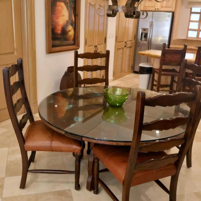Gorgeous Villa in Cabo with Ocean and Lands End View, private swimmable beach, Pools, sleeps 8 - Villa con vistas al mar - 8