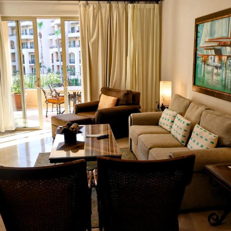Gorgeous Villa in Cabo with Ocean and Lands End View, private swimmable beach, Pools, sleeps 8 - Villa con vistas al mar - 9