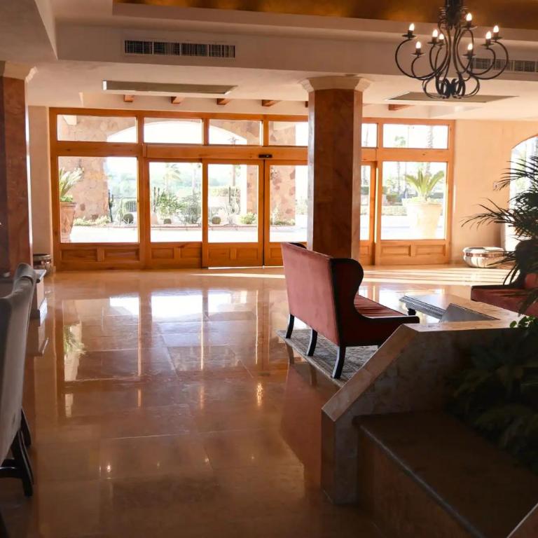 Gorgeous Villa in Cabo with Ocean and Lands End View, private swimmable beach, Pools, sleeps 8 - Villa con vistas al mar - 35