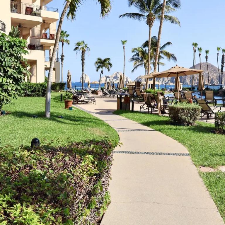 Gorgeous Villa in Cabo with Ocean and Lands End View, private swimmable beach, Pools, sleeps 8 - Villa con vistas al mar - 53