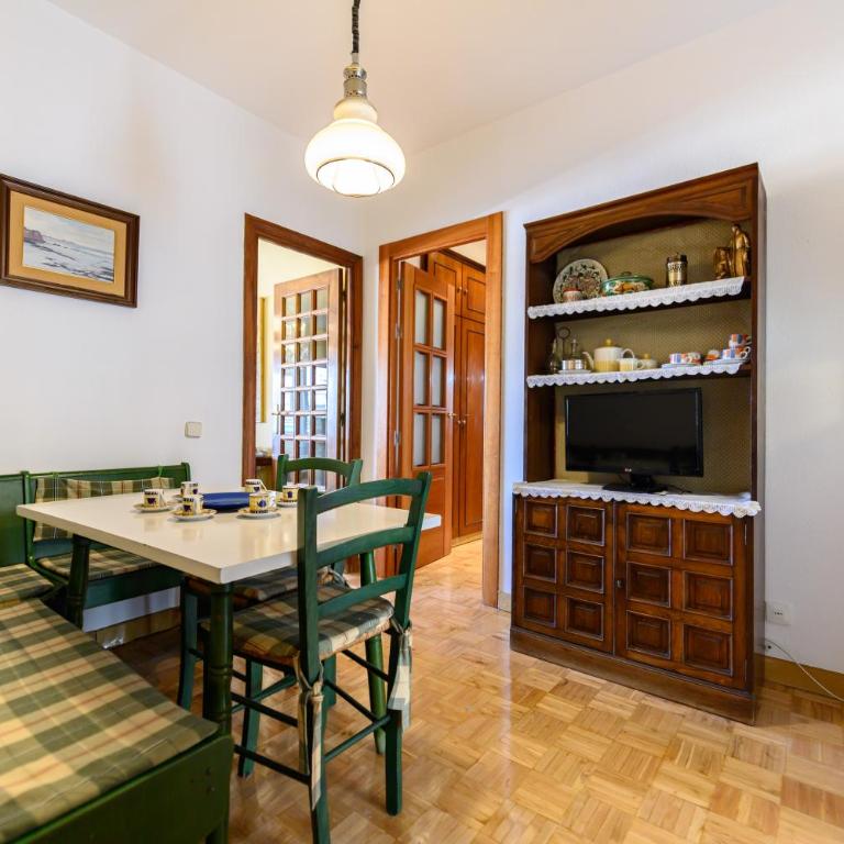 PIR312D Piso 5 dormitorios 2 baños en Moncloa Aravaca Alquiler Temporal - Appartamento con 5 Camere da Letto - 62