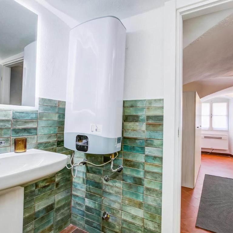 Casa Vacanze Maimone 3 Central Sanremo Old Town - Happy Rentals - One-Bedroom Apartment - 9