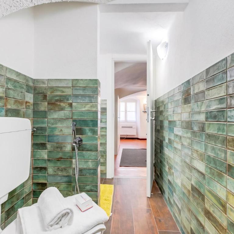Casa Vacanze Maimone 3 Central Sanremo Old Town - Happy Rentals - One-Bedroom Apartment - 11
