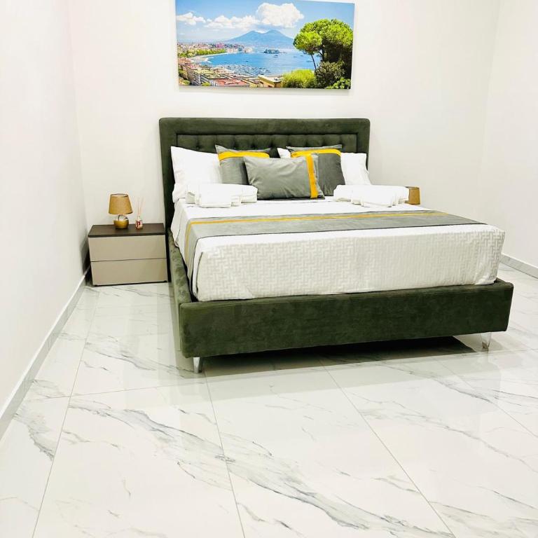 Cristeen Holiday Inn - One-Bedroom Apartment - 2