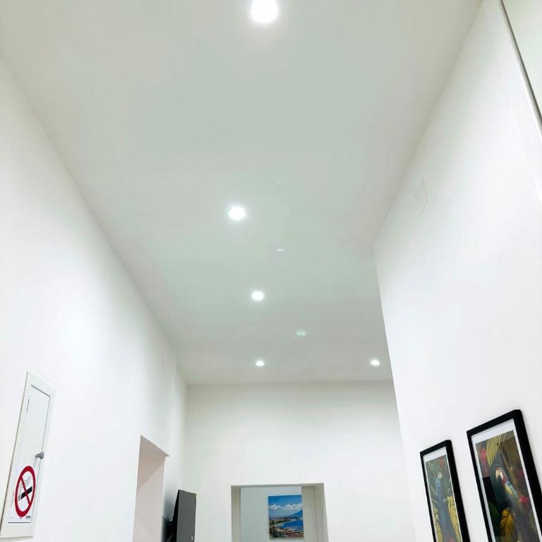 Cristeen Holiday Inn - One-Bedroom Apartment - 16
