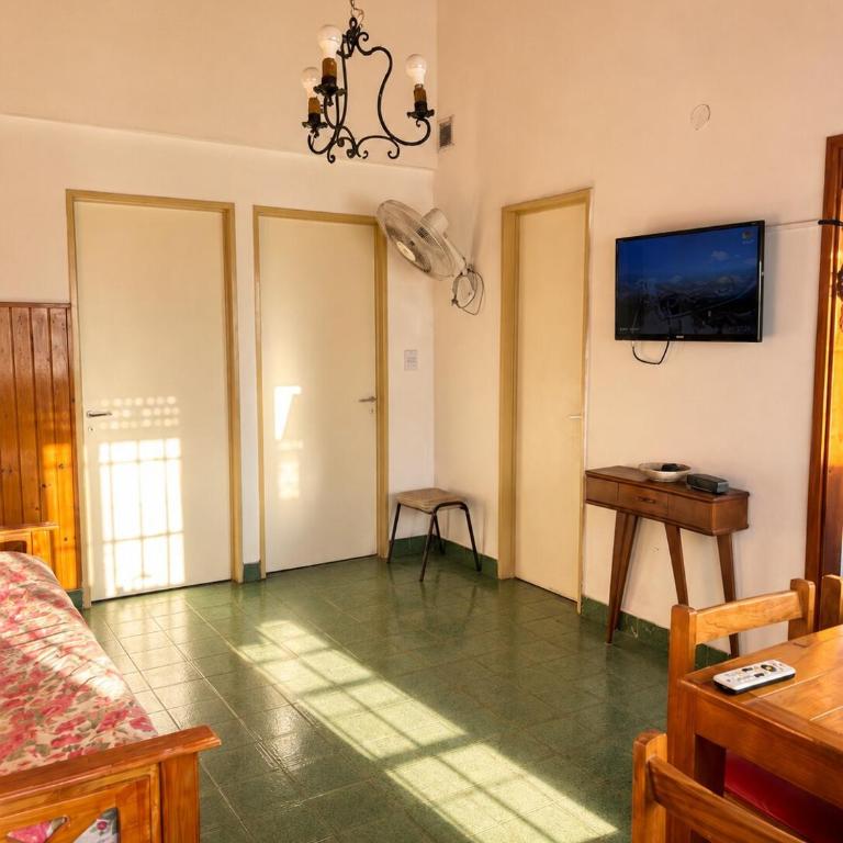 Departamento super luminoso en San Bernardo - Two-Bedroom Apartment with Balcony - 11