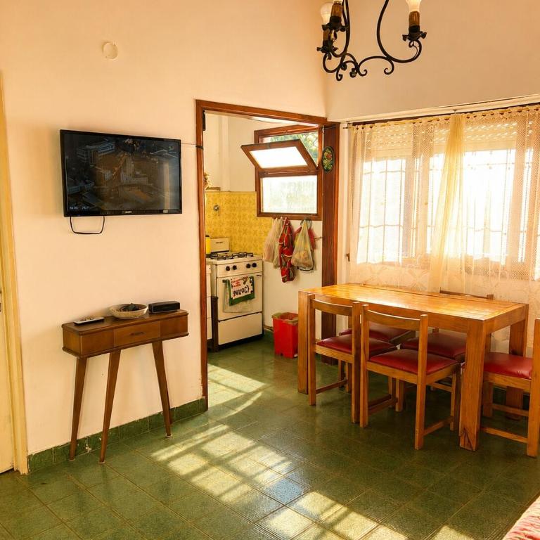 Departamento super luminoso en San Bernardo - Two-Bedroom Apartment with Balcony - 13