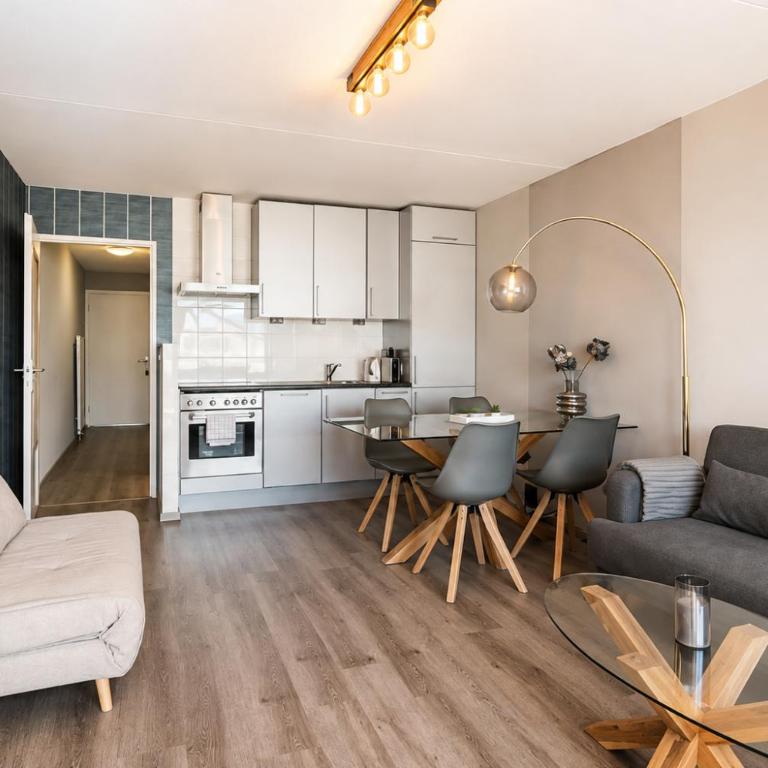 LAAX Central Holiday Apartment with Pool & Sauna - Apartment mit 1 Schlafzimmer - 5