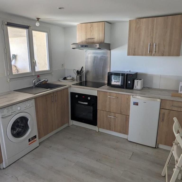 Studio rez-de-chaussée de maison - Apartment mit 1 Schlafzimmer - 8