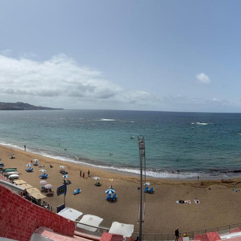 Playa Las Canteras 68 - Beach Front Studio - Studio mit Meerblick - 1