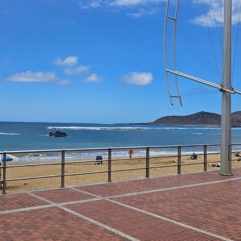 Playa Las Canteras 68 - Beach Front Studio - Studio mit Meerblick - 9