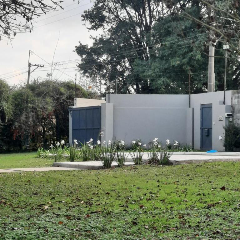 Casa El Cerezo con gran parque y pileta - Casa de 3 dormitorios - 23