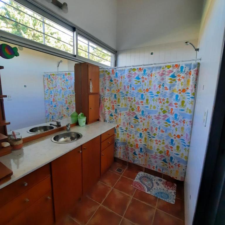 Casa El Cerezo con gran parque y pileta - Casa de 3 dormitorios - 18
