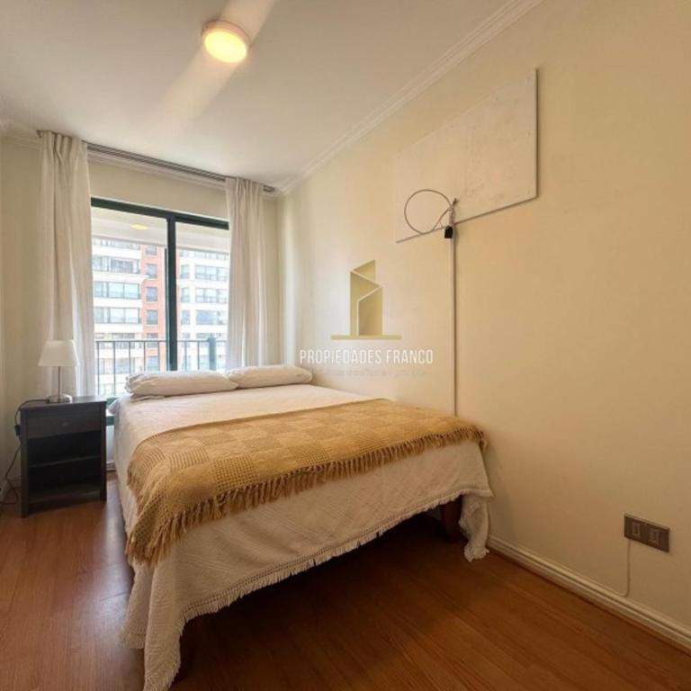 Arriendo Hermoso departamento con vista al Mar, entretenciones, sala de pool y piscina - Apartamento de 3 dormitorios - 11