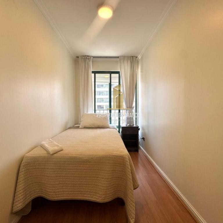 Arriendo Hermoso departamento con vista al Mar, entretenciones, sala de pool y piscina - Apartamento de 3 dormitorios - 12