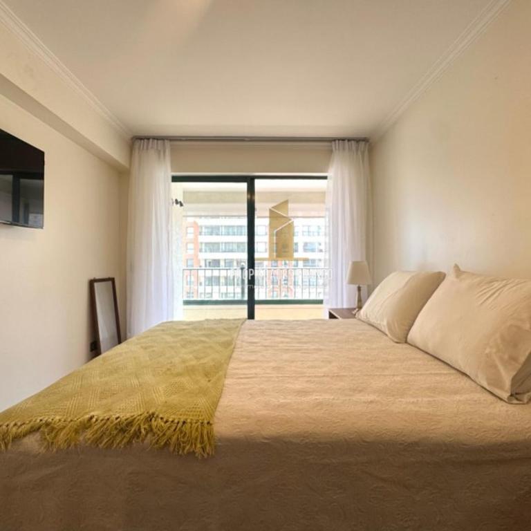 Arriendo Hermoso departamento con vista al Mar, entretenciones, sala de pool y piscina - Apartamento de 3 dormitorios - 13