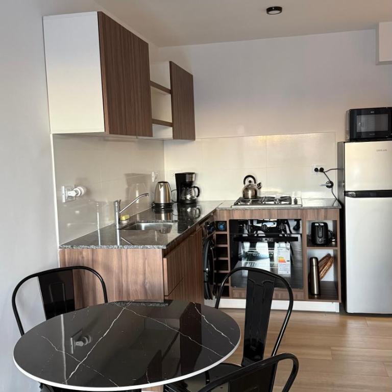 MitreBB - One-Bedroom Apartment - 3