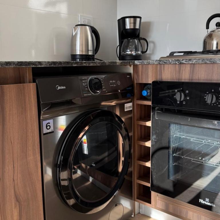 MitreBB - One-Bedroom Apartment - 5