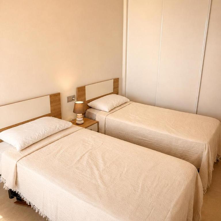 Exclusive Luxury Apartment - Two-Bedroom Apartment - 8