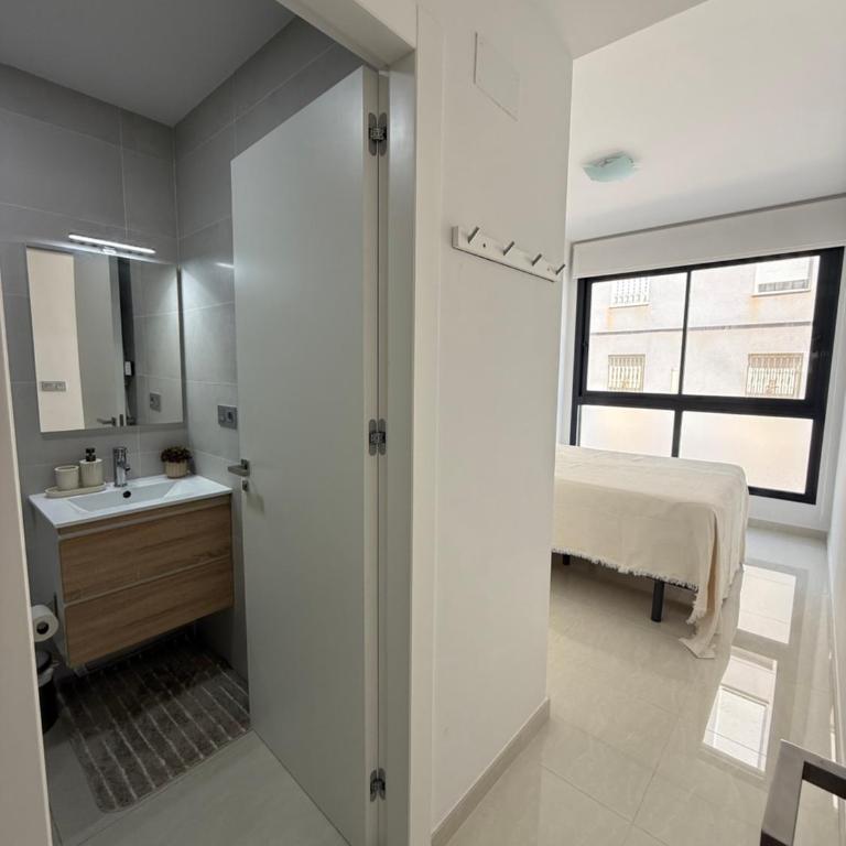 Exclusive Luxury Apartment - Two-Bedroom Apartment - 5
