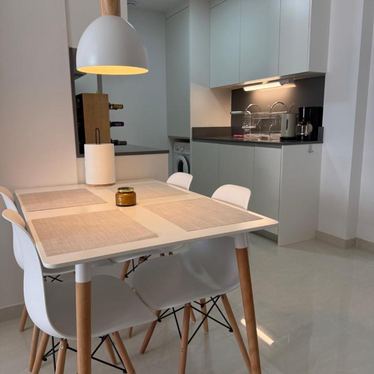 Exclusive Luxury Apartment - Two-Bedroom Apartment - 17