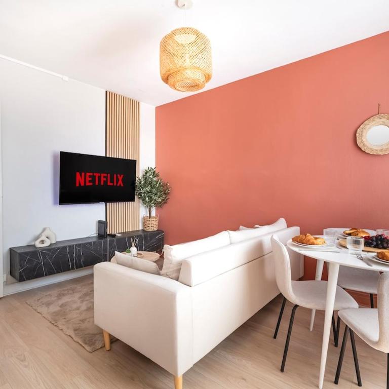 La Botanique Angevine-Design & Cozy-Private Parking - Two-Bedroom Apartment - 2