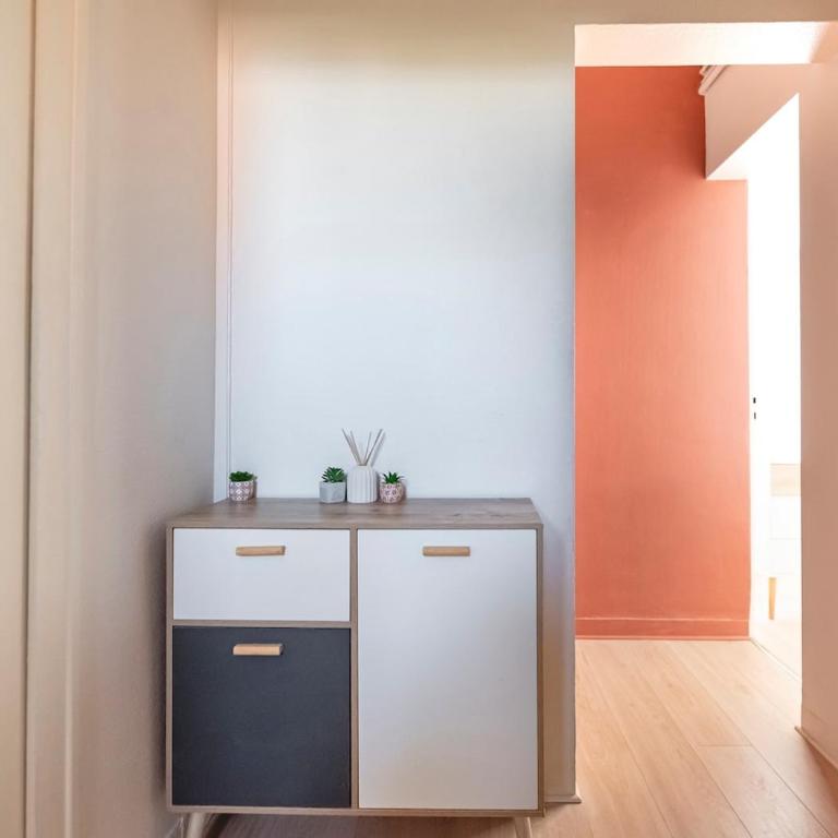 La Botanique Angevine-Design & Cozy-Private Parking - Two-Bedroom Apartment - 4
