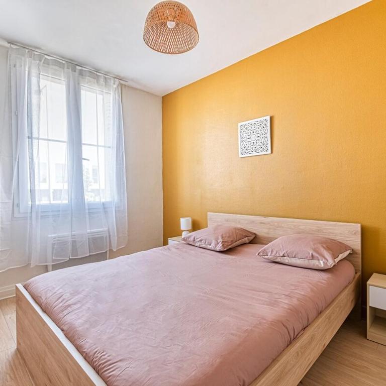 La Botanique Angevine-Design & Cozy-Private Parking - Two-Bedroom Apartment - 6