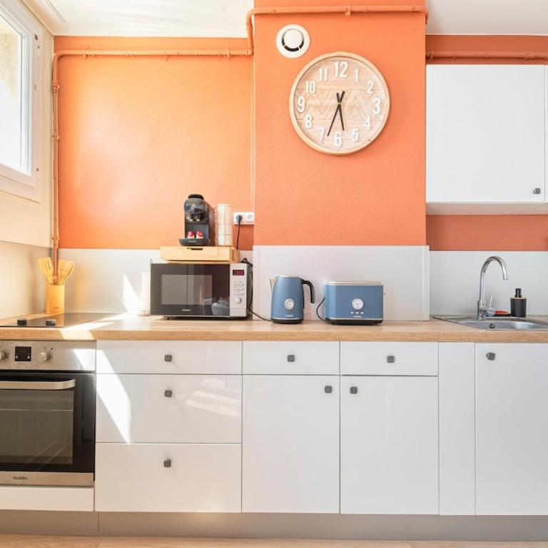 La Botanique Angevine-Design & Cozy-Private Parking - Two-Bedroom Apartment - 19