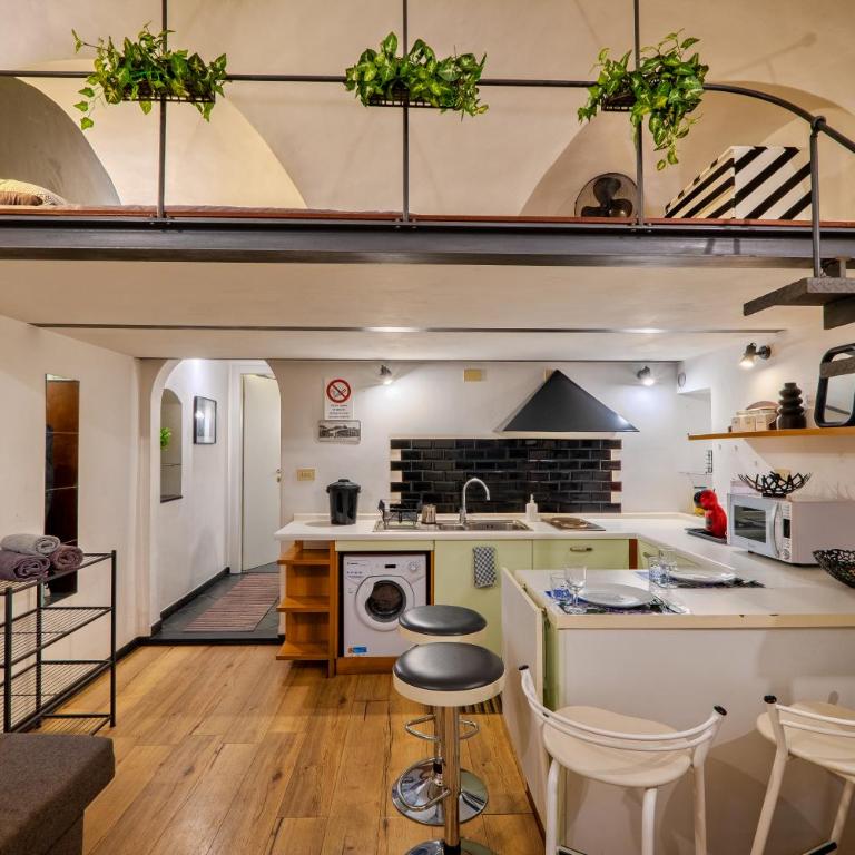 STUDIO LOFT in the CENTER SANREMO FOR 3 PEOPLE - One-Bedroom Apartment - 32
