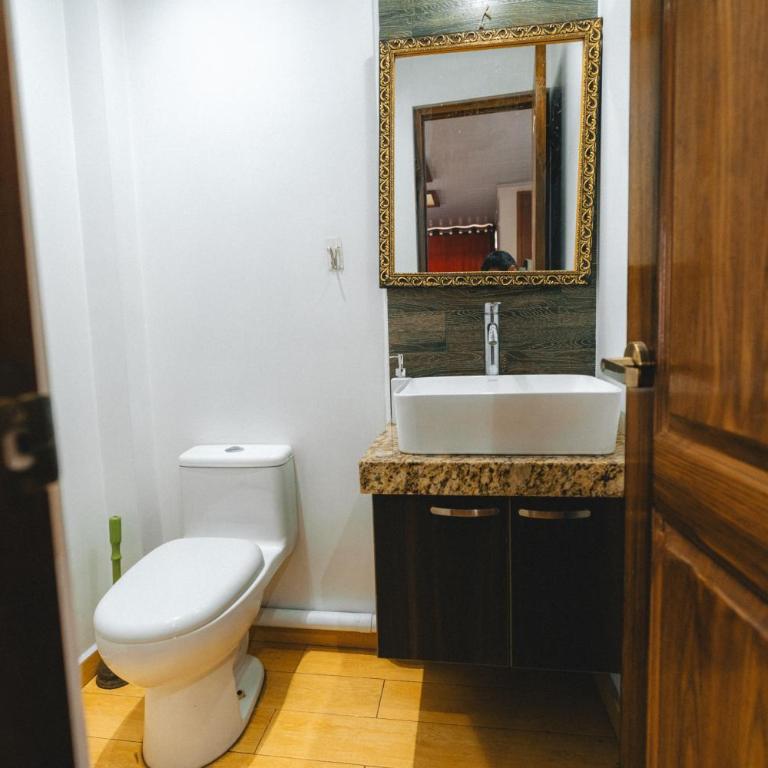 Casa Luna - Three-Bedroom Apartment - 16