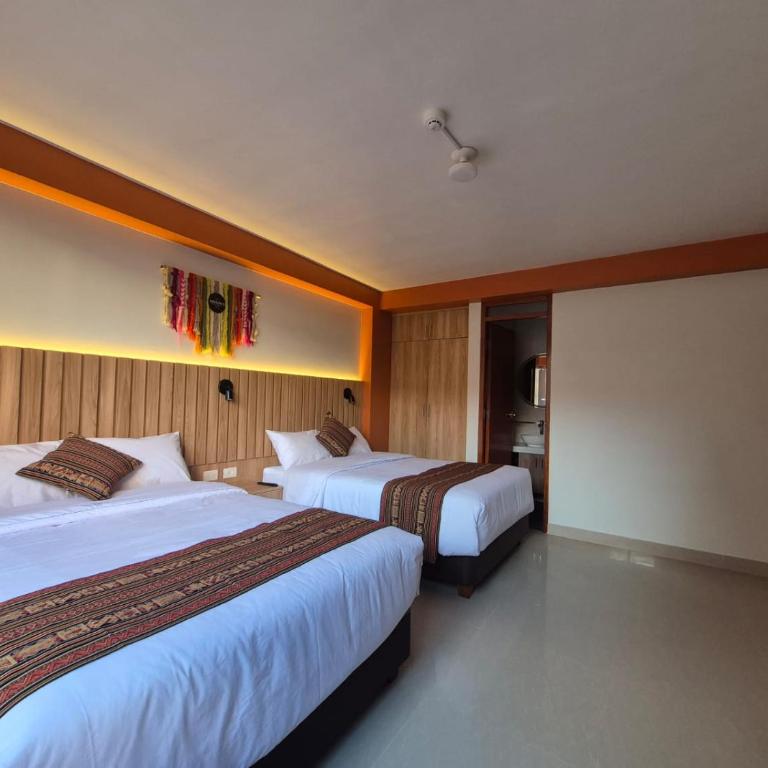 Hotel Adolfo's - Superior Double Room - 1