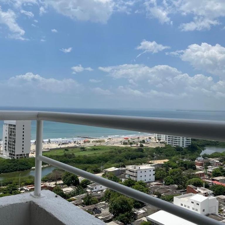 apartamento en torre primi - Three-Bedroom Apartment - 34