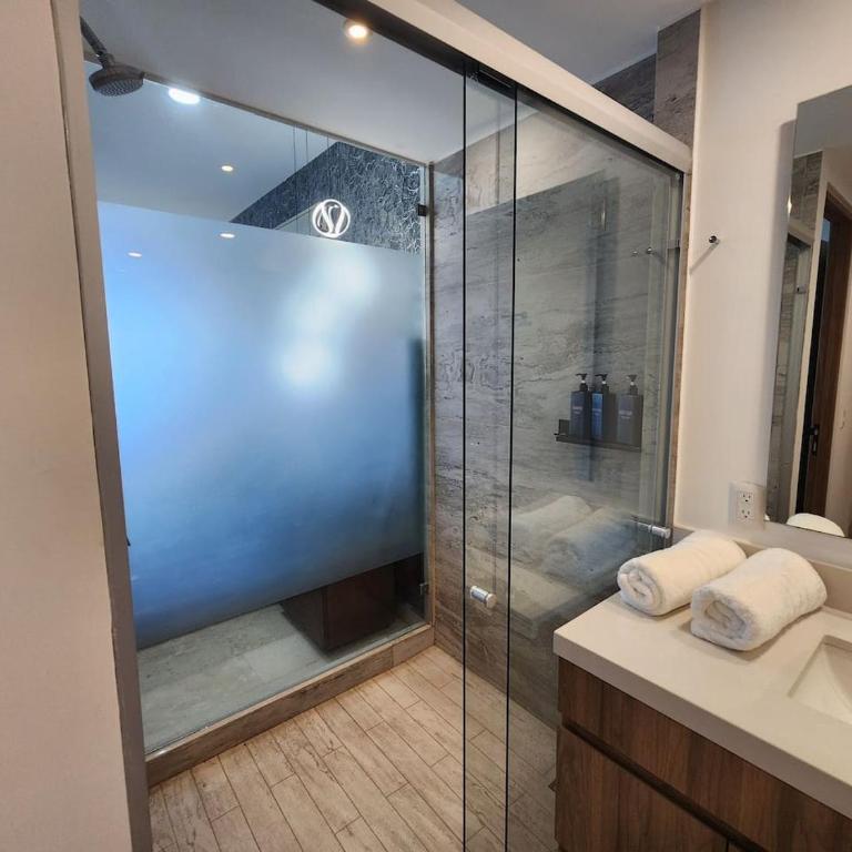 Amazing Sunsets Are Just The Beginning 3 bed 4 bath Luxury 24th Floor Oceanfront Condo - Apartamento con vistas al mar - 45