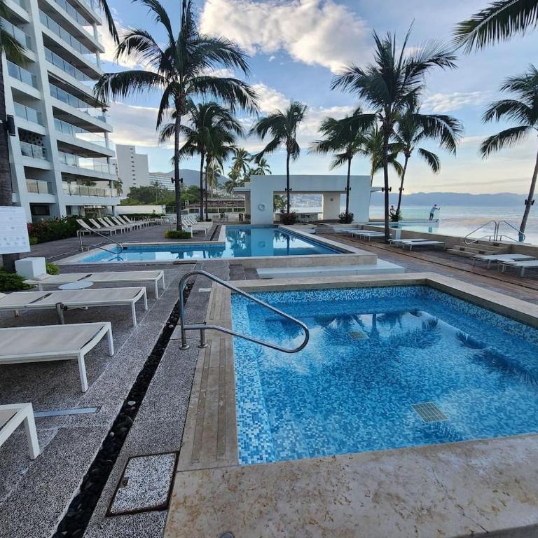 Amazing Sunsets Are Just The Beginning 3 bed 4 bath Luxury 24th Floor Oceanfront Condo - Apartamento con vistas al mar - 78