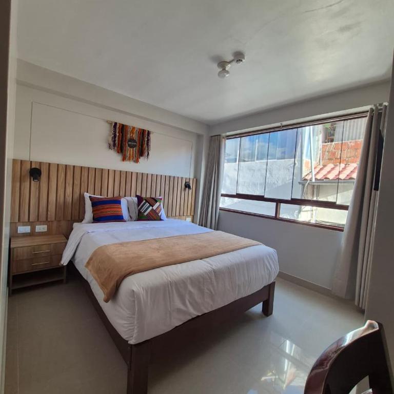 Hotel Adolfo's - Superior Queen Room - 1
