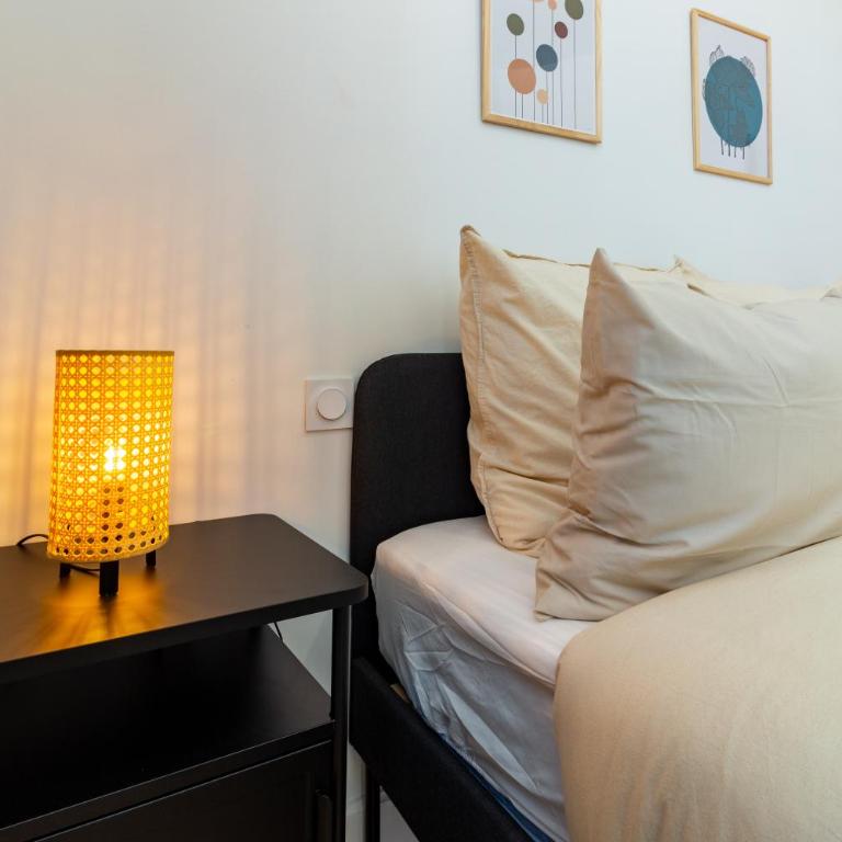La Grande Maison de Preize Spacieux duplex à deux pas du Bouchon et du vieux Troyes, 2 parkings privés - Appartement - 47