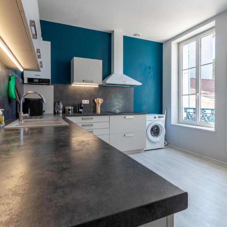 La Grande Maison de Preize Spacieux duplex à deux pas du Bouchon et du vieux Troyes, 2 parkings privés - Appartement - 49