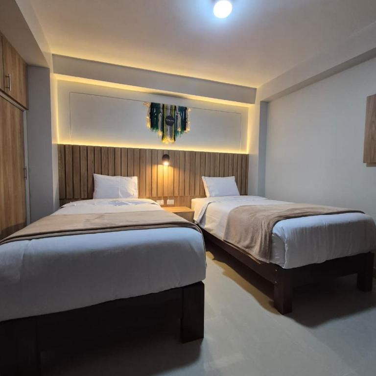 Hotel Adolfo's - Standard Twin Room - 2