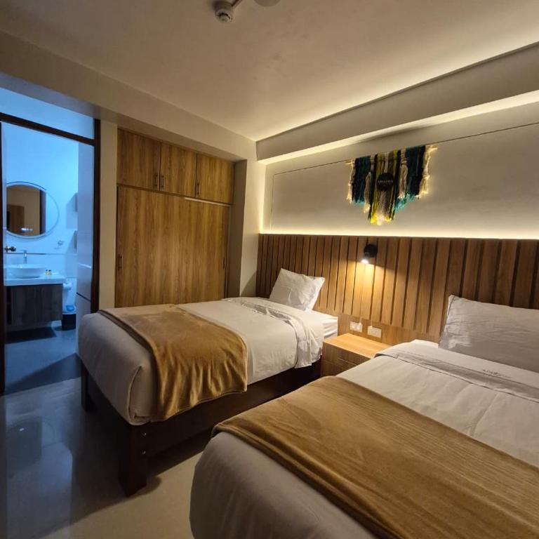 Hotel Adolfo's - Standard Twin Room - 3
