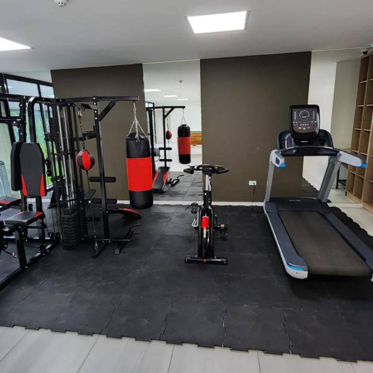 Suite 2 cuadras Universidad Central - Apartamento de 1 dormitorio - 21