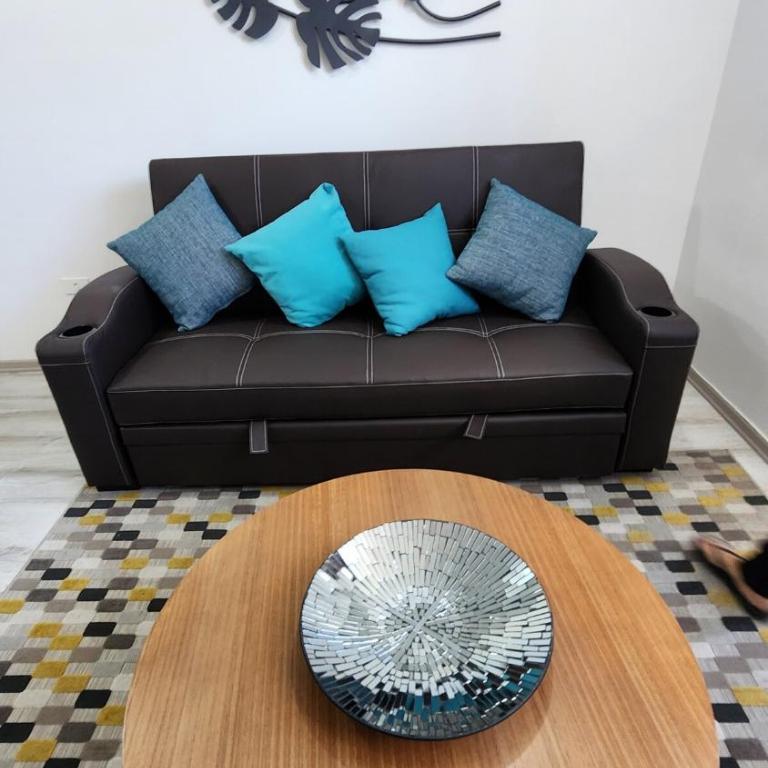 Suite 2 cuadras Universidad Central - Apartamento de 1 dormitorio - 22