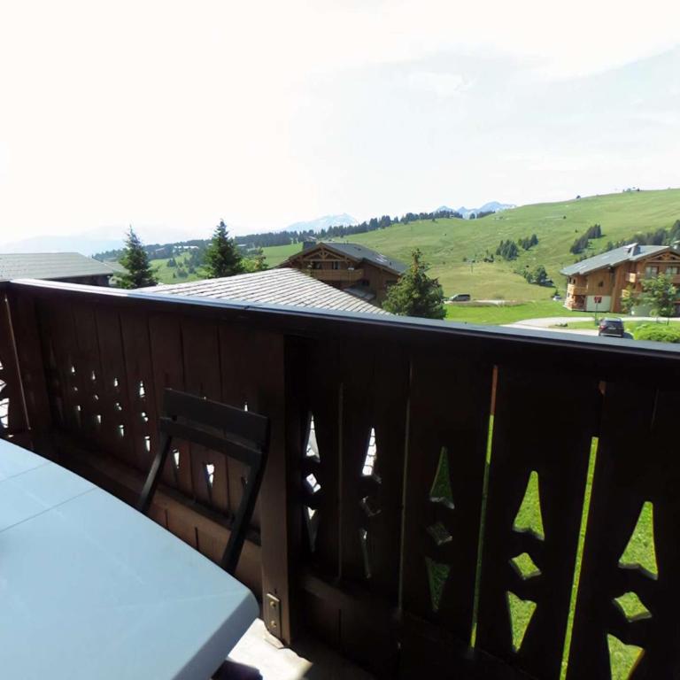 Les Saisies: Appartement avec Balcon et Piscine pour 4 Personnes - Apartment mit 2 Schlafzimmern - 12