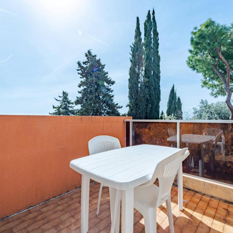 Appartement 6 personnes avec Wi-Fi, vue mer - FR-1-827-18 - Apartment - 1