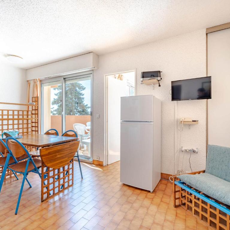 Appartement 6 personnes avec Wi-Fi, vue mer - FR-1-827-18 - Apartment - 15