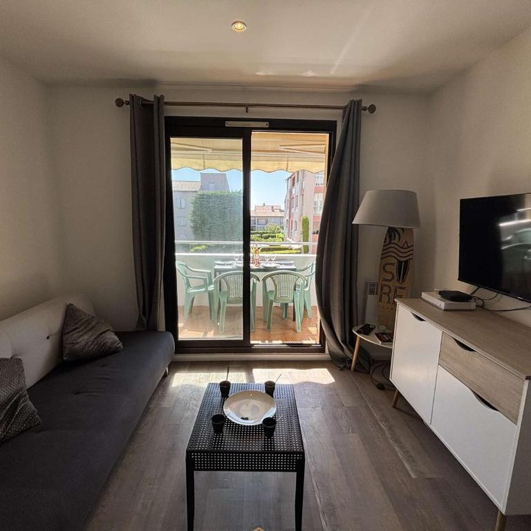 Appartement fonctionnel avec terrasse - 4 pers. - FR-1-845-52 - Apartment - 4