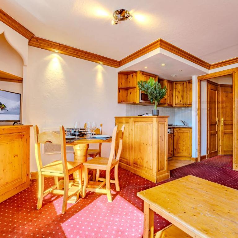 Alpine Stay w Private Ski Views - Appartamento - 10