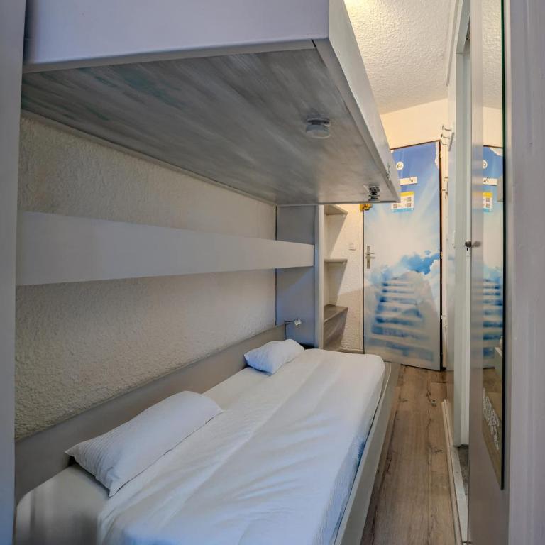 Slopeside Apt w Balcony & Views - Appartamento - 4