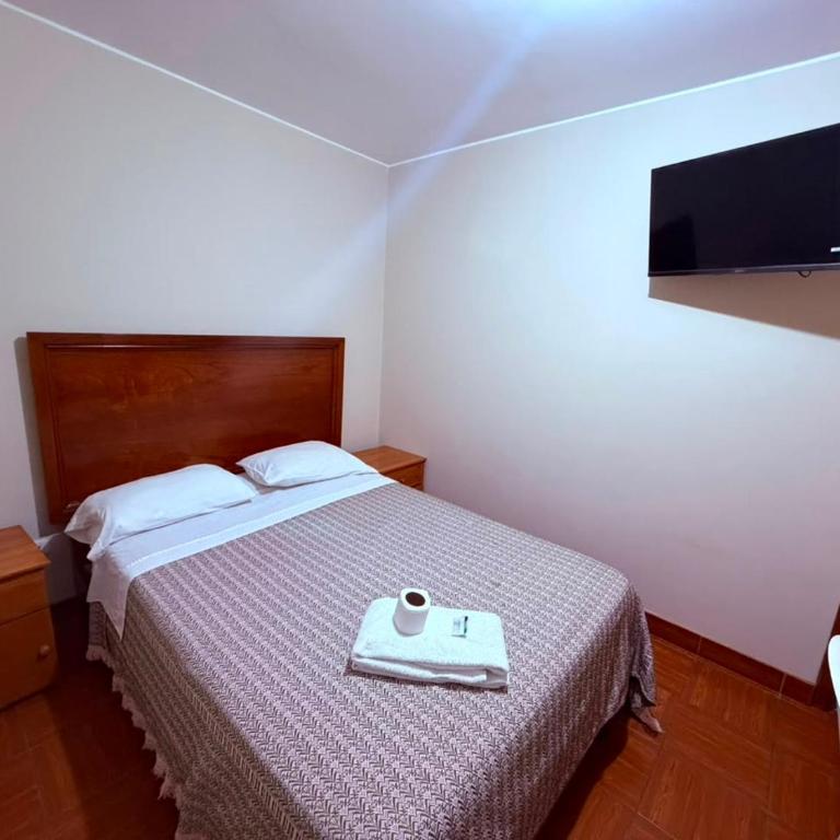Hospedaje Las Casuarinas - Double Room with Private Bathroom - 2